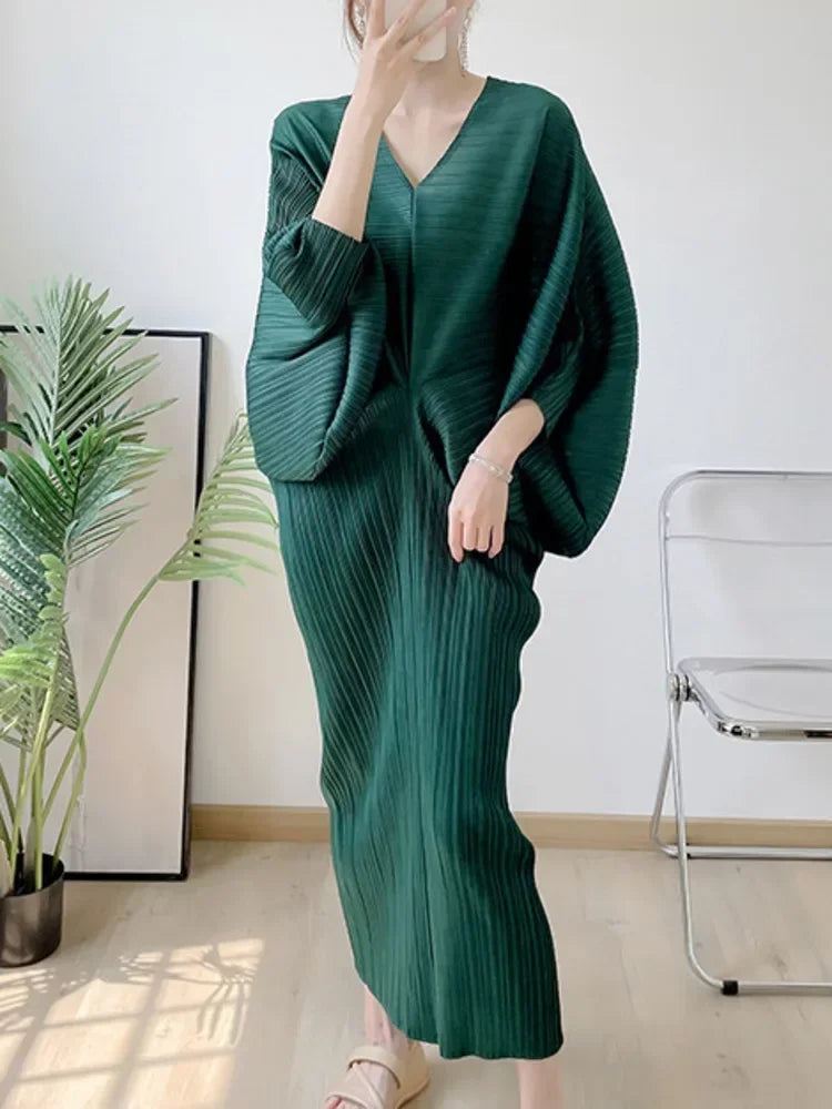 Fold Elegant Pleated V-neck Batwing Elastic Sleeve Mid-calf Dress Women Loose Solid Color 2025 Summer Female New Clothing