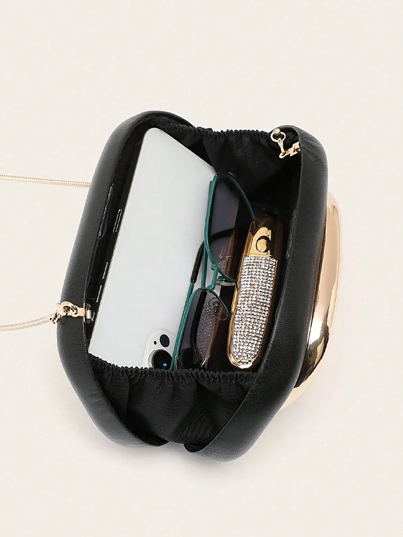 Metal Closure Clutch Evening Bags For Women Luxury Designer Handbag MINI wallet Vintage Elegant Oval Box Chain Strap Shoulder