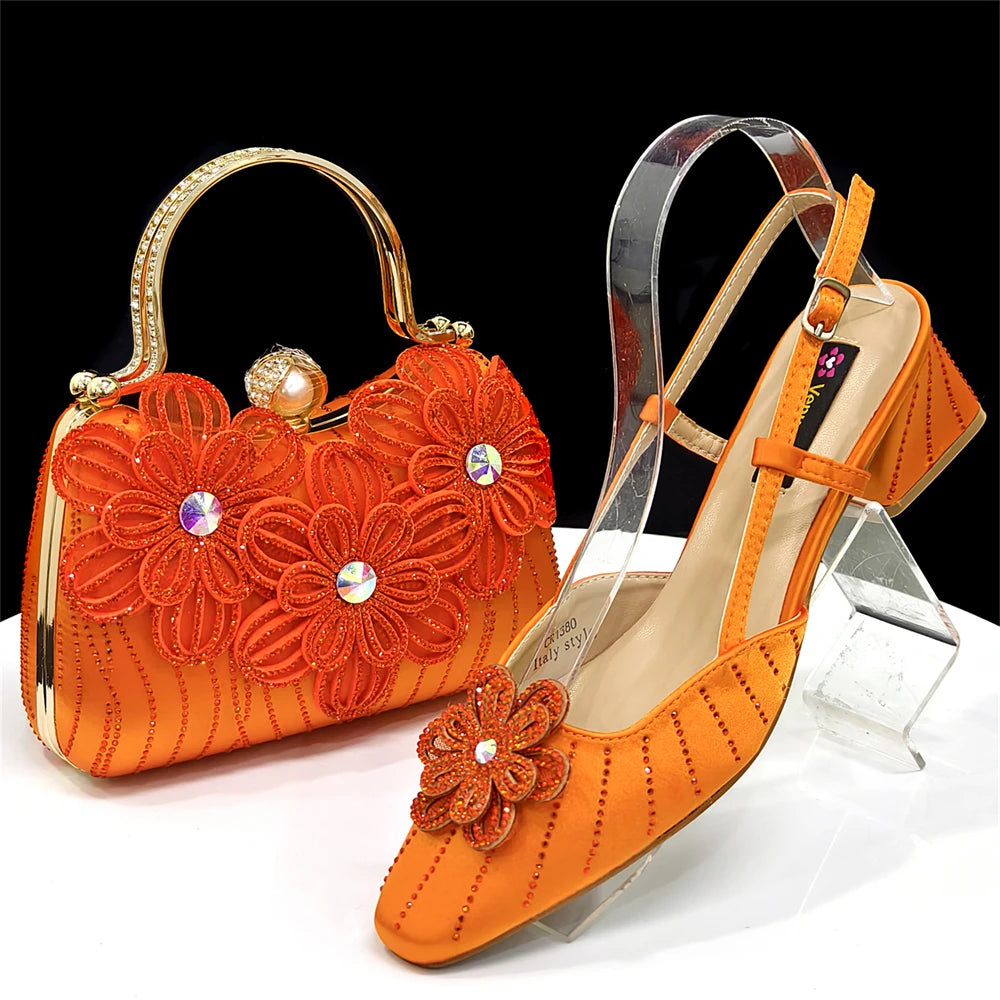 2026 Elegant Gold Color Women's Heels Handbag Set Rhinestone Embellished Designer Shoes for Weddings Special Events
