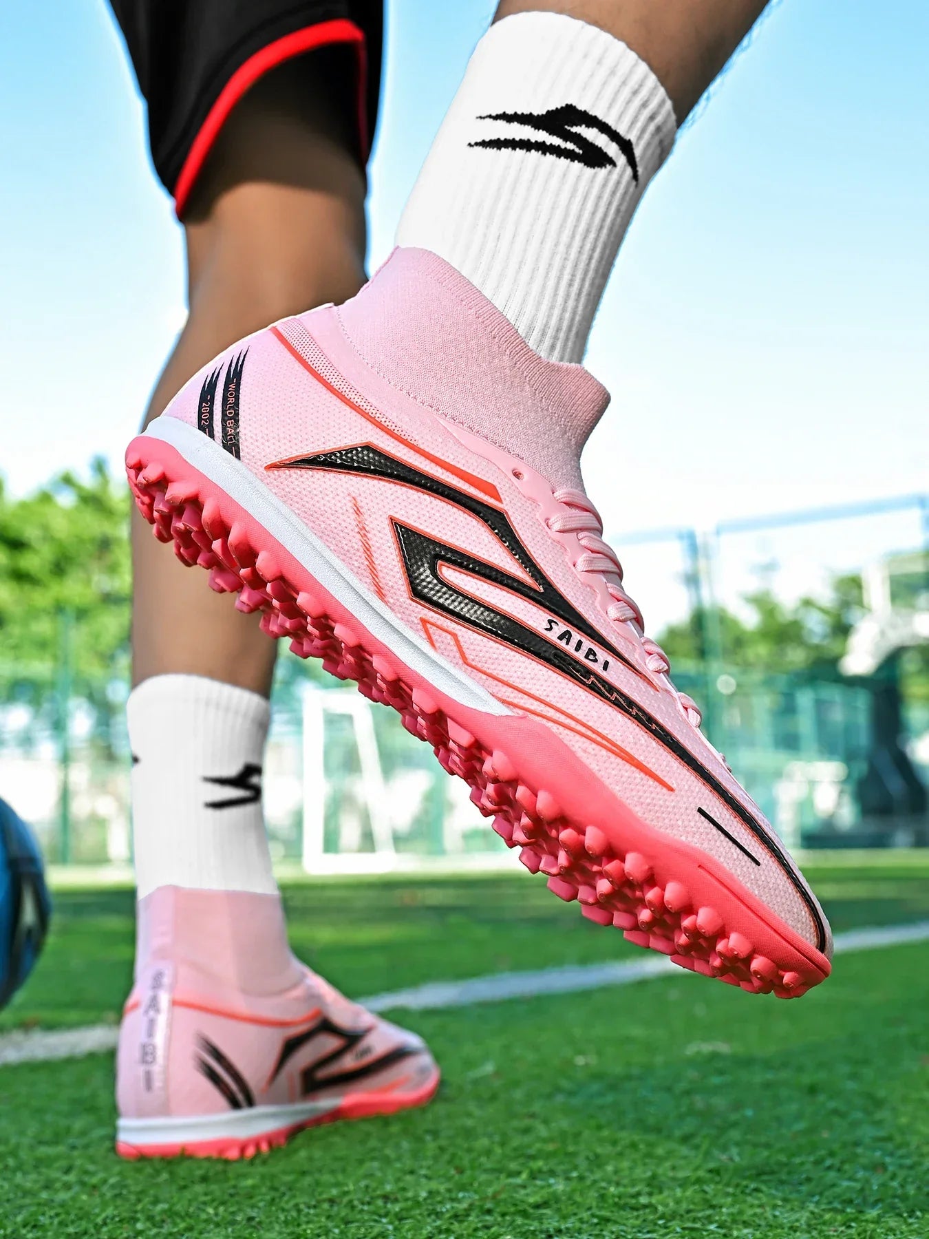 Kid Friendly TF Turf Soccer Boots Soft PU Fabric Rubber Non-slip Sole Abrasion Resistant For Campus Sports Activities