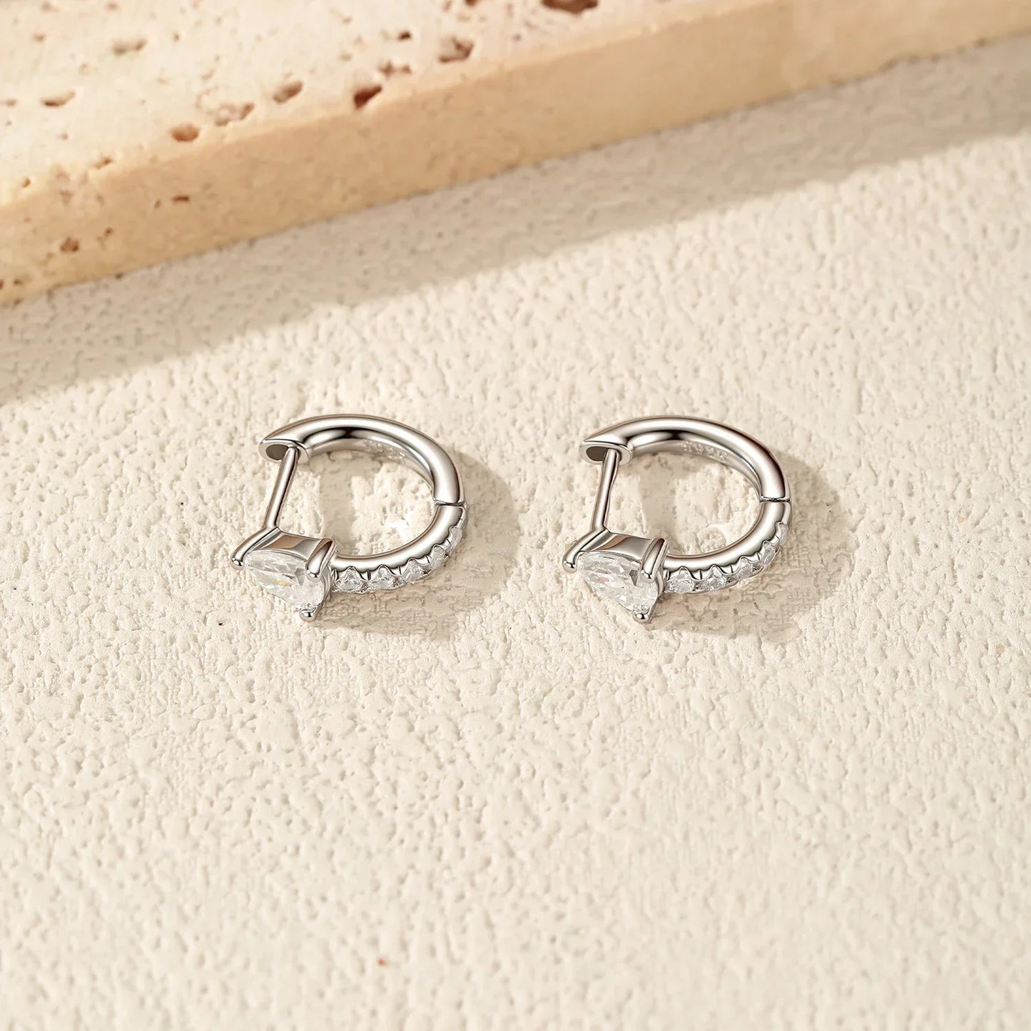 D Color Moissanite Ear Buckle 925 Sterling Sliver Sparkling Lab Diamond Water Drop Hoop Earrings For Women Fine Jewelry