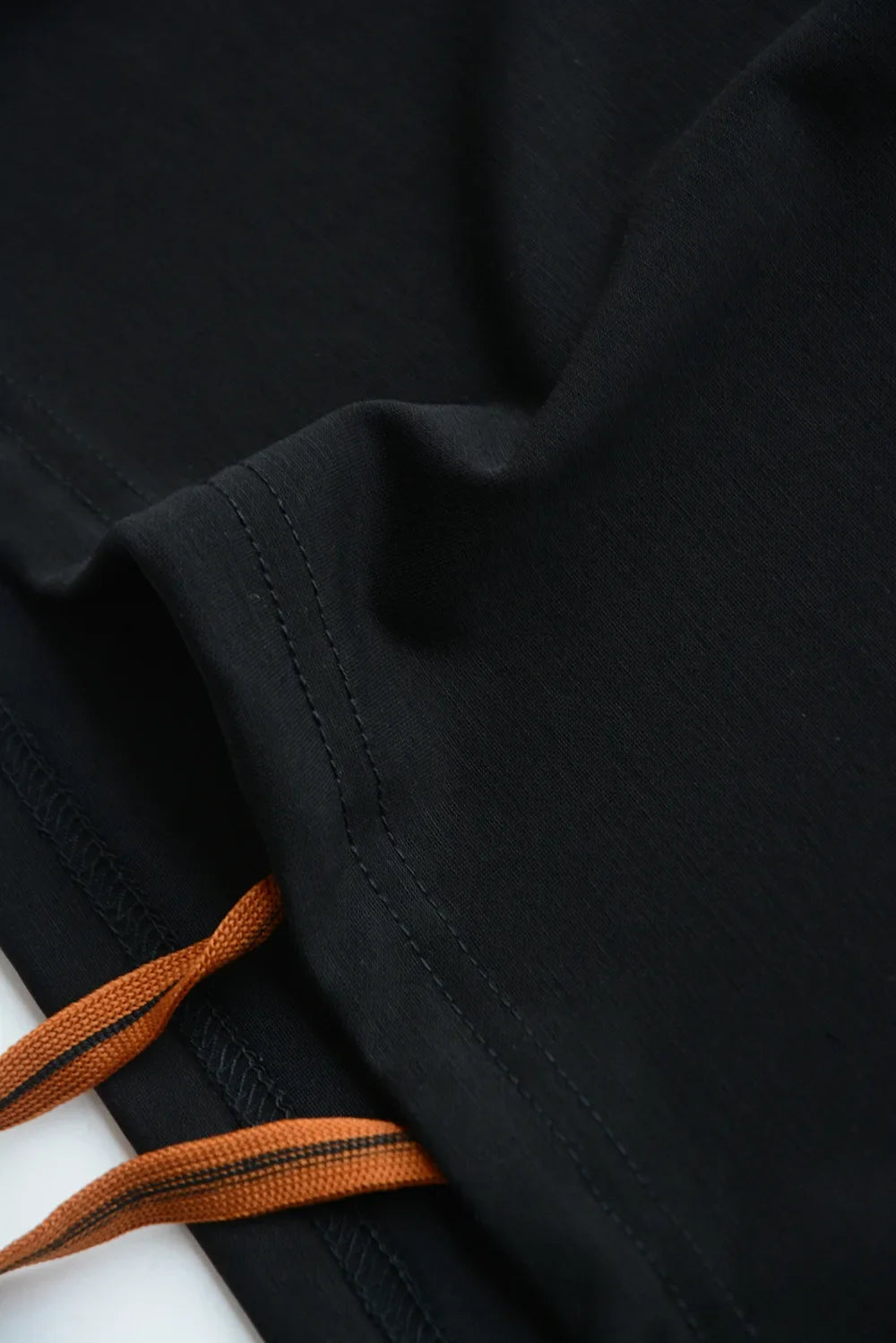 Shape-Retention & Pilling-Resistant Long-Sleeve Tee: Contrast Collar Design + Stretchy Fit Men's Undershirt