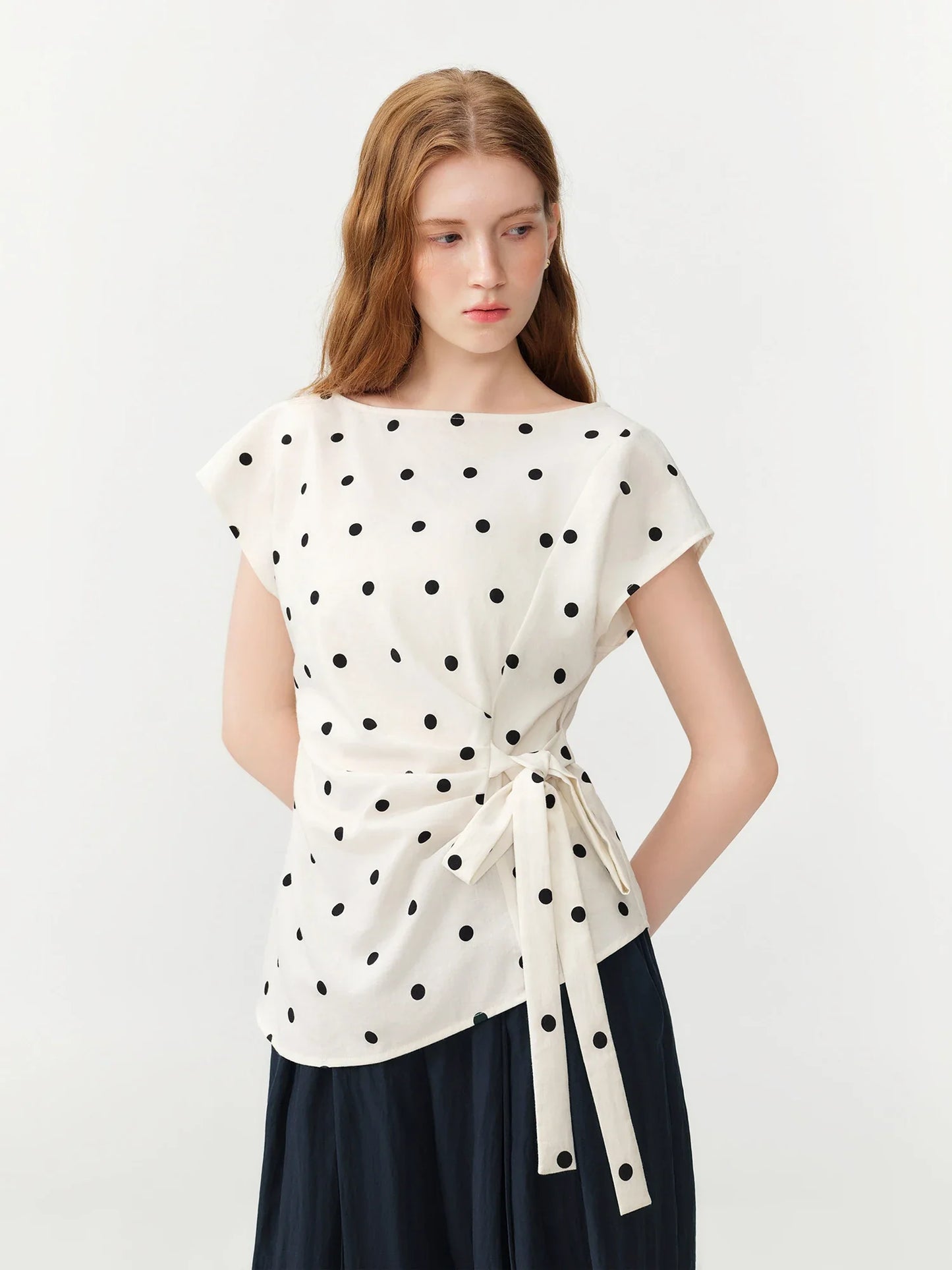2026 Summer Women‘s Slash Neck Tie-Waist Polka Dot Short Sleeves Blouse Front-Knot Shirt French Office Chic Coquette Style