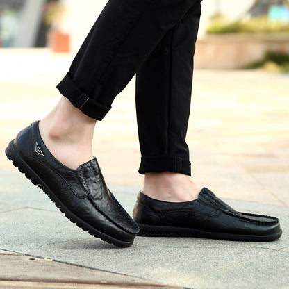 Genuine Leather Men Casual Shoes Brand Soft Italian Men Loafers Moccasins Breathable Slip on Black Driving Shoes Plus Size 37-47