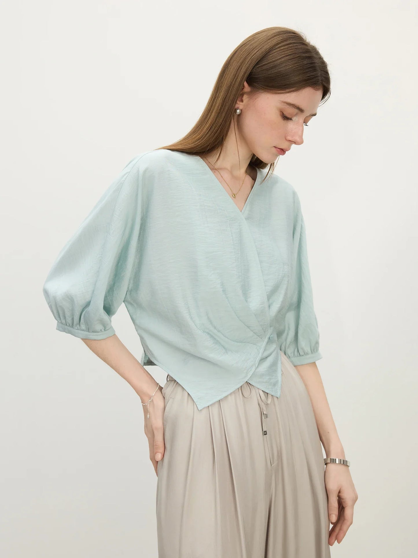 V-Neck Relaxed Casual Design Women's Short Sleeve Linen Shirt - 2025 Summer New Arrival Shirts For Women 25FS12418