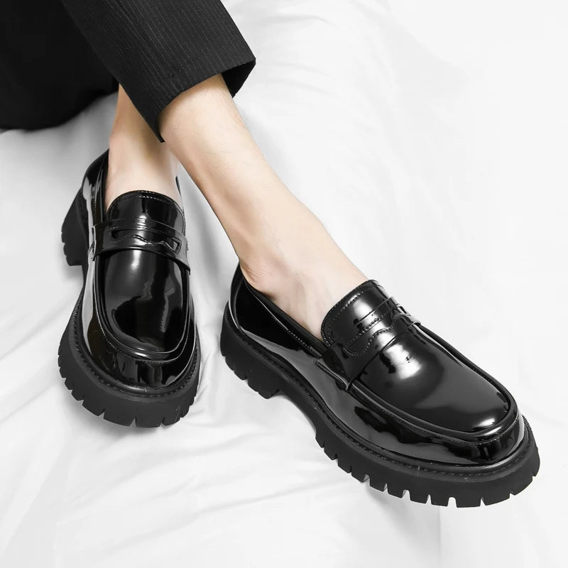 New Men's Luxury Leather Shoes Genuine Leather Dress Shoes Fashion Loafers Slip-on Comfy Casual Business Shoes Fomal Mocassins