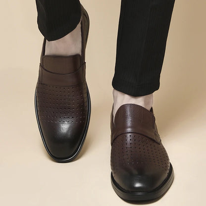 Italian Mens Casual Leather Outdoor Shoes Breathable Casual Hollow Out Men's Soft Bottom Shoes Comfy Flat Designer Walking Shoes