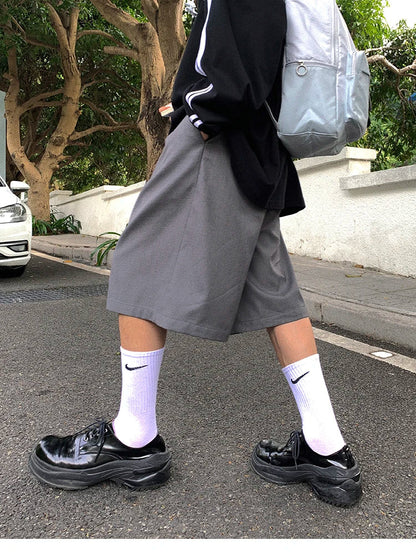 Spring Summer Loose Casual Soft Grey Pleated Shorts for Men with High Waist Short Straight Pants Korean Clothes 2024