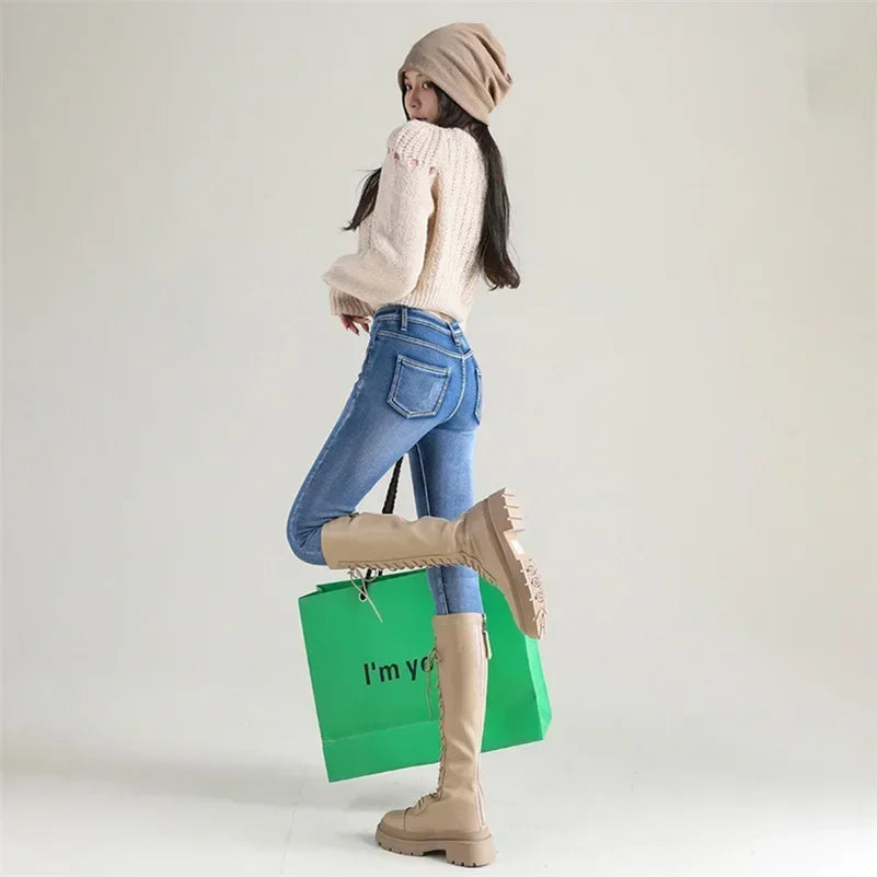 Winter Lady Thermal Plush Jeans Snow Warm Stretch Jeans Hot Sale High Waist Fleece Pants Female Straight Leg Denim Trousers