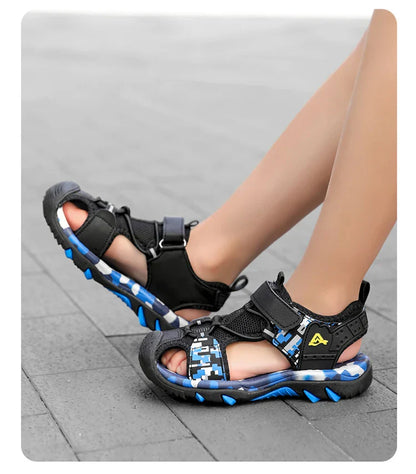 Kids Sandals Boys Breathable Anti-Slip Soft Sole Summer Beach Shoes Outdoor Lightweight Children Sandals with Adjustable Straps