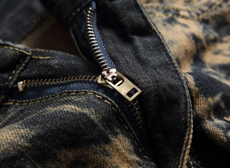 American Vintage Straight-leg Jeans for Men, Featuring Distressed Rip Details, Patchwork and Street-style Tapered Cut.