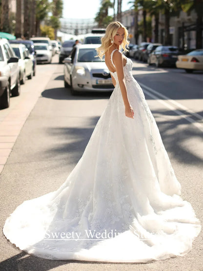 Exquisite Wedding Dress Robe De Mariee Customized Square Neck Sleeveless Lace Applique Sweep Train Zipper Up Bridal Gown