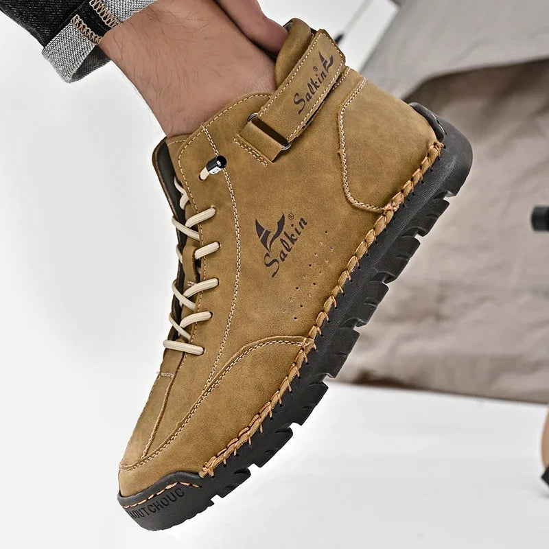 New 2024 Autumn Handmade Leather Men Boots Design Sneakers Man Breathable Casual Leather Shoes Men Ankle Boots Outdoor Boats