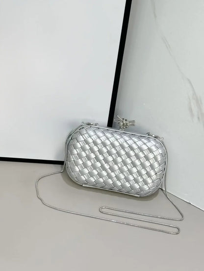 Elegant Box Shaped Dinner Clutch Crossbody Bag for Women Fashionable Chain Strap Handbag Retro Style Leather Handbag