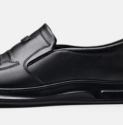 Men's Leather Business Loafers Spring Autumn Black Slip-On Shoes Male Breathable Soft Sole Comfortable Casual Driving Shoes Man