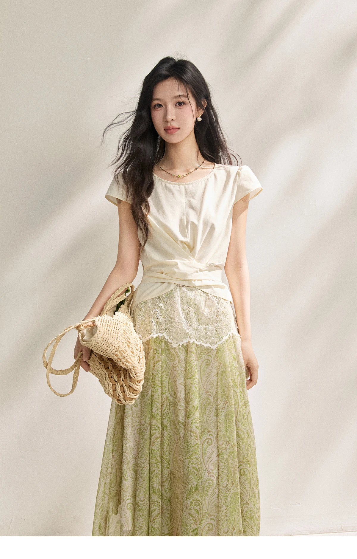 New French-style Twisted Crossover Waist-cinching Blouses Lace Patchwork Slim Fit Elegant Short Sleeve Top MXF22X2603