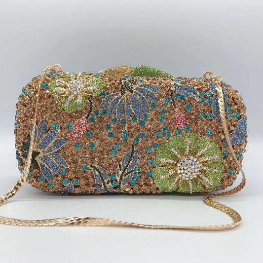 Chinese Manufacturer Flower Shape Surface Diamond-Studded Metal Material Evening Bag for Women