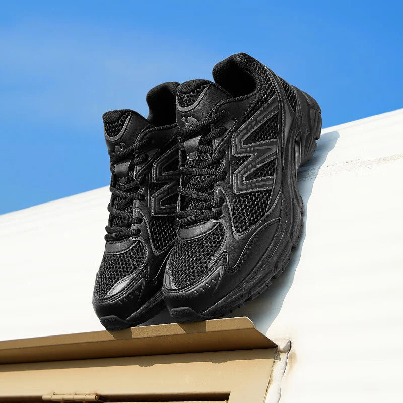 Jogging Shoes Retro Casual Mesh Sneakers Breathable Sports Running Shoes for for Men and Women Soft Shock Absorbing