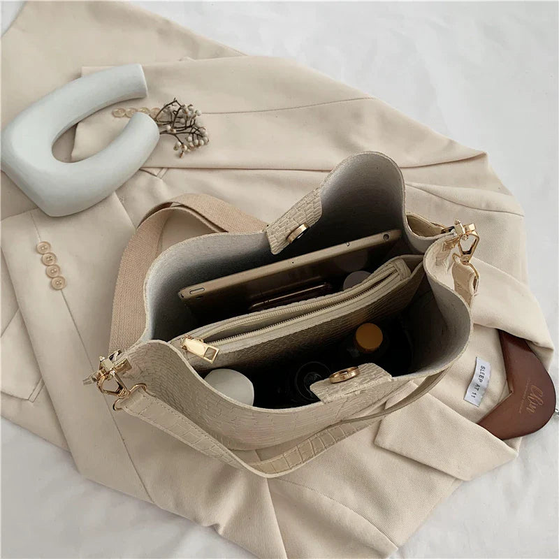 Women Bag Vintage Crocodile Pattern Crossbody Bags for Women PU Leather Trend Designer Shoulder Handbags Large Capacity Bucket