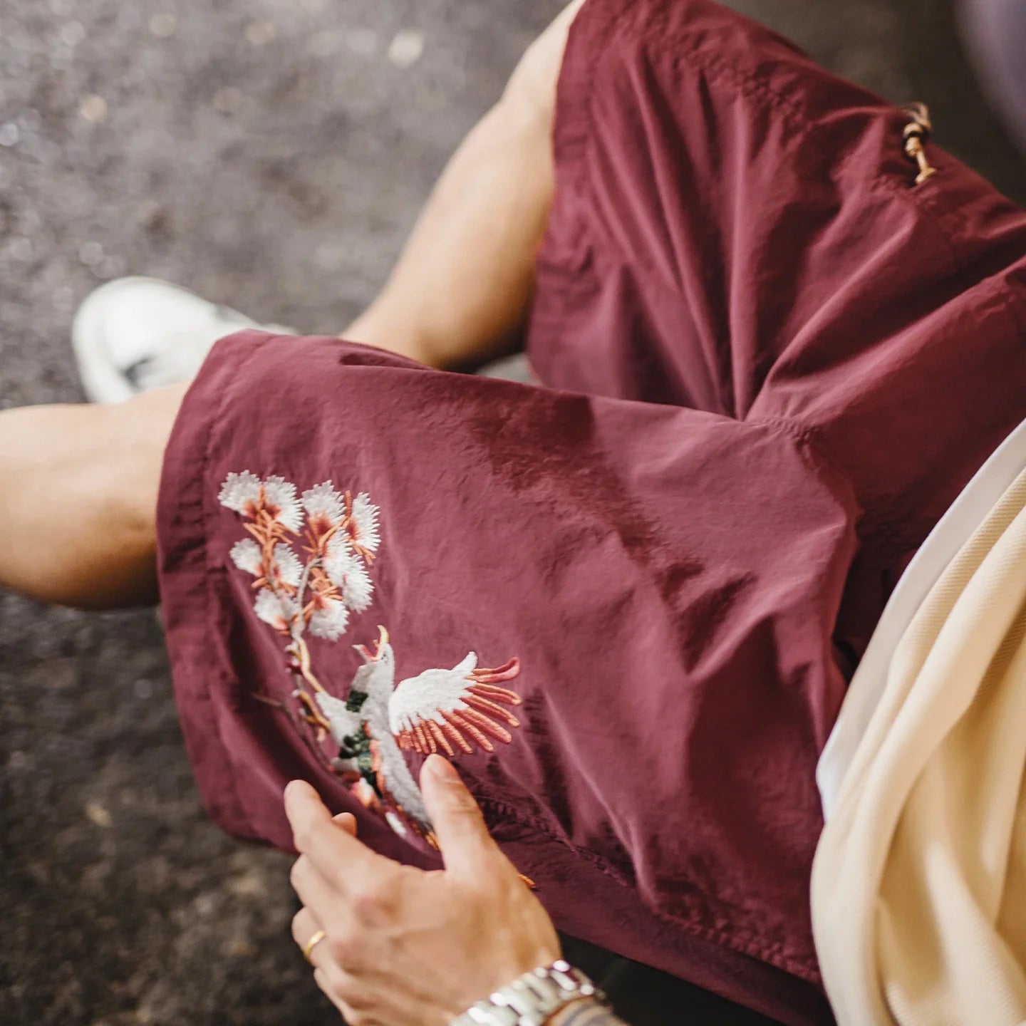 Men's Yokosuka Eagle Embroidered Shorts Loose Elastic Waist Red Quick Dry Summer Casual Beach Board Man Shorts Genuine