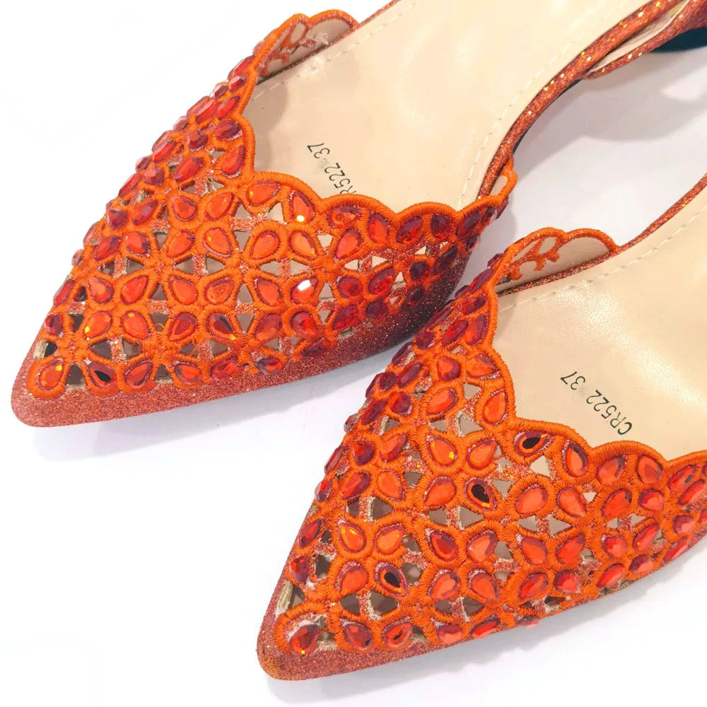 Low Heel Shoes for Women Hollowed Out Embroidery Rhinestone Italian Design Gold Color Pointed-Toe Shoes and Bags Set
