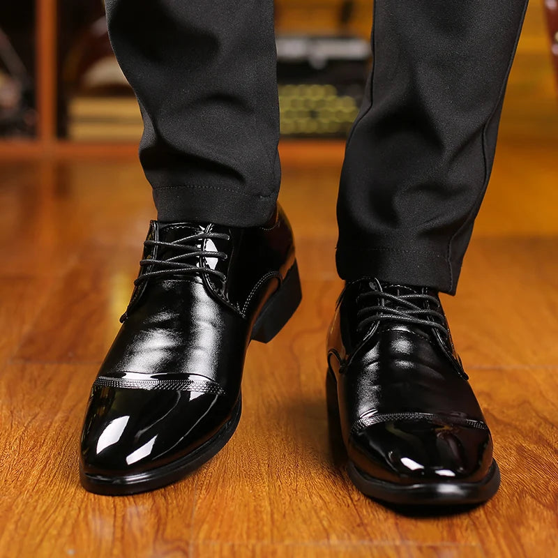 Men Dress Shoes Patent Leather Oxford Shoes Male Formal Big Size 38-48 Handsome Men Pointed Toe for Wedding
