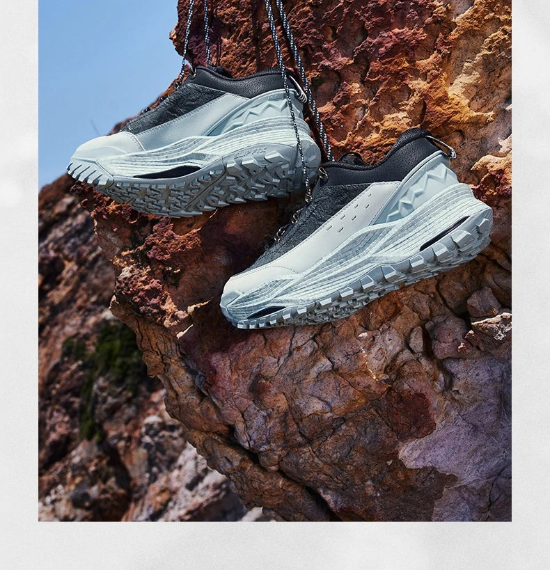 Men Running Shoes New Featherlight Soft Breathable Rebound Cushioning Grippy Outdoor Hiking Sneakers Male 672542214