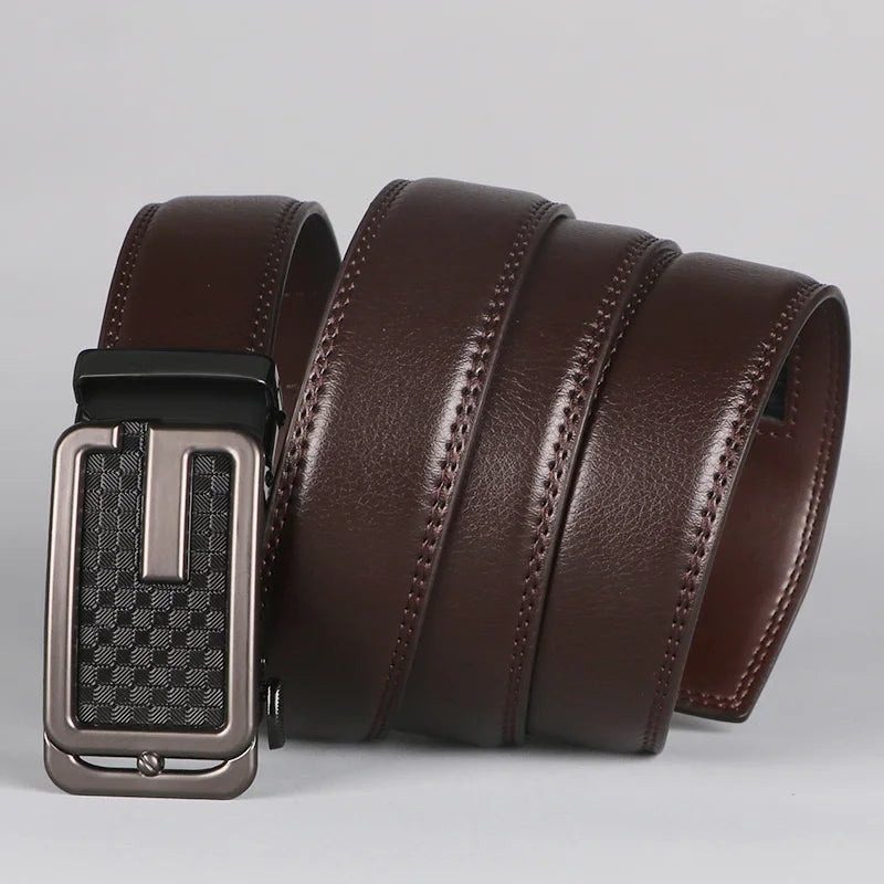 Versatile Men's Leather Belt With Micro Adjustable Feature, Ideal For Dressing Up Any Outfit, Great Gift Option For Any Occasion