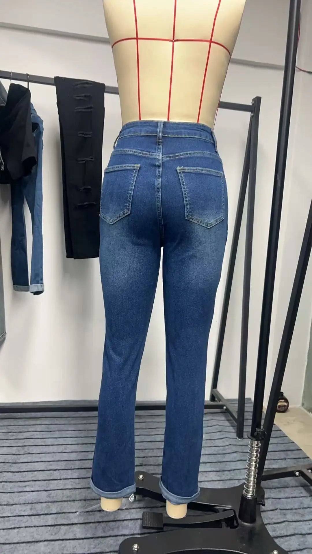 Y2k Jeans For Woman Blue Stretch Denim Pants Multiple Buttons Rolled Hem Ankle Length Fashion Trousers