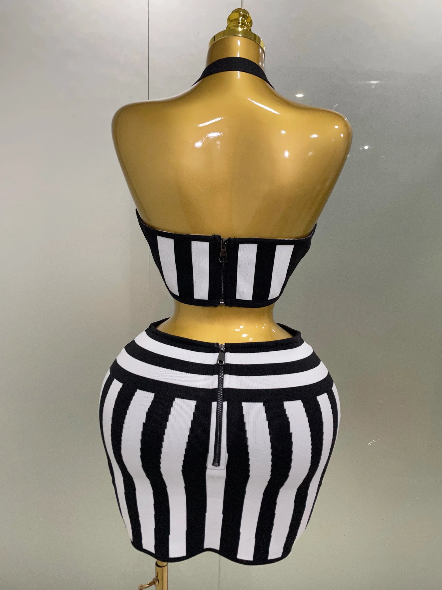 2025 New Women Celebrity Sexy Jacquard Black White Two Piece Bodycon Striped Bandage Skirt Set Designer Evening Party Dress
