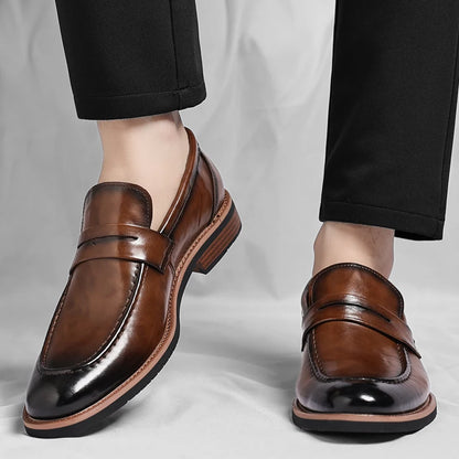 Leather Mens Casual Shoes Leisure Walk Pointed Toe Loafers Thick Bottom and Low Heel Comfy Casual Shoes Classic Business Shoes