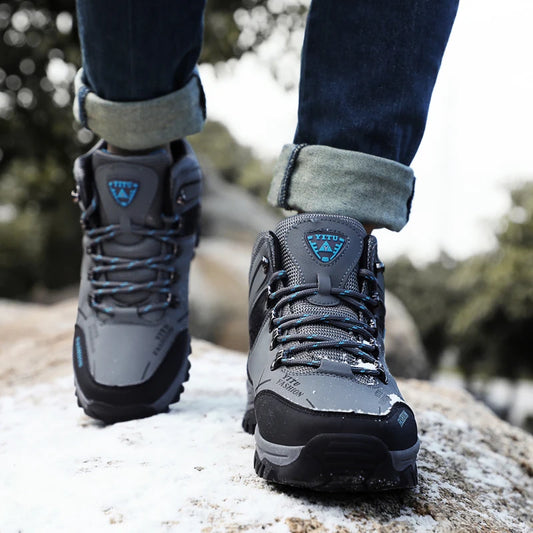 Winter Warm Cotton Shoes Men Outdoor Leather Black Casual Shoes Fur Sneakers High Top Rubber Ankle Boots Male Hiking Trekking 46