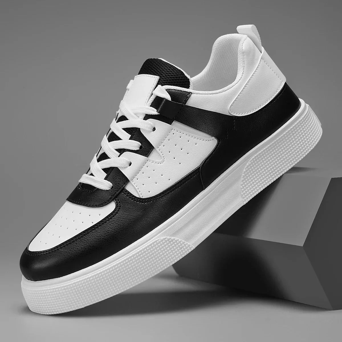 Men's casual sports shoes, outdoor hiking trend, lightweight and minimalist