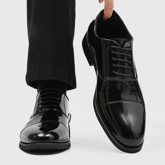 Men's Dress Shoes Size 38-46 Fashion Man Pointed Toe Oxford Shoes Lace-Up Brogue Footwear Buckle Business Wedding Shoes Sneakers