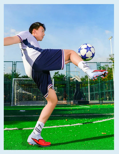 Men Football Boots New Adult Adult Professional Breathable Sports FG Fast Futsal Male Football Shoes Sneakers Turf Cleats Match