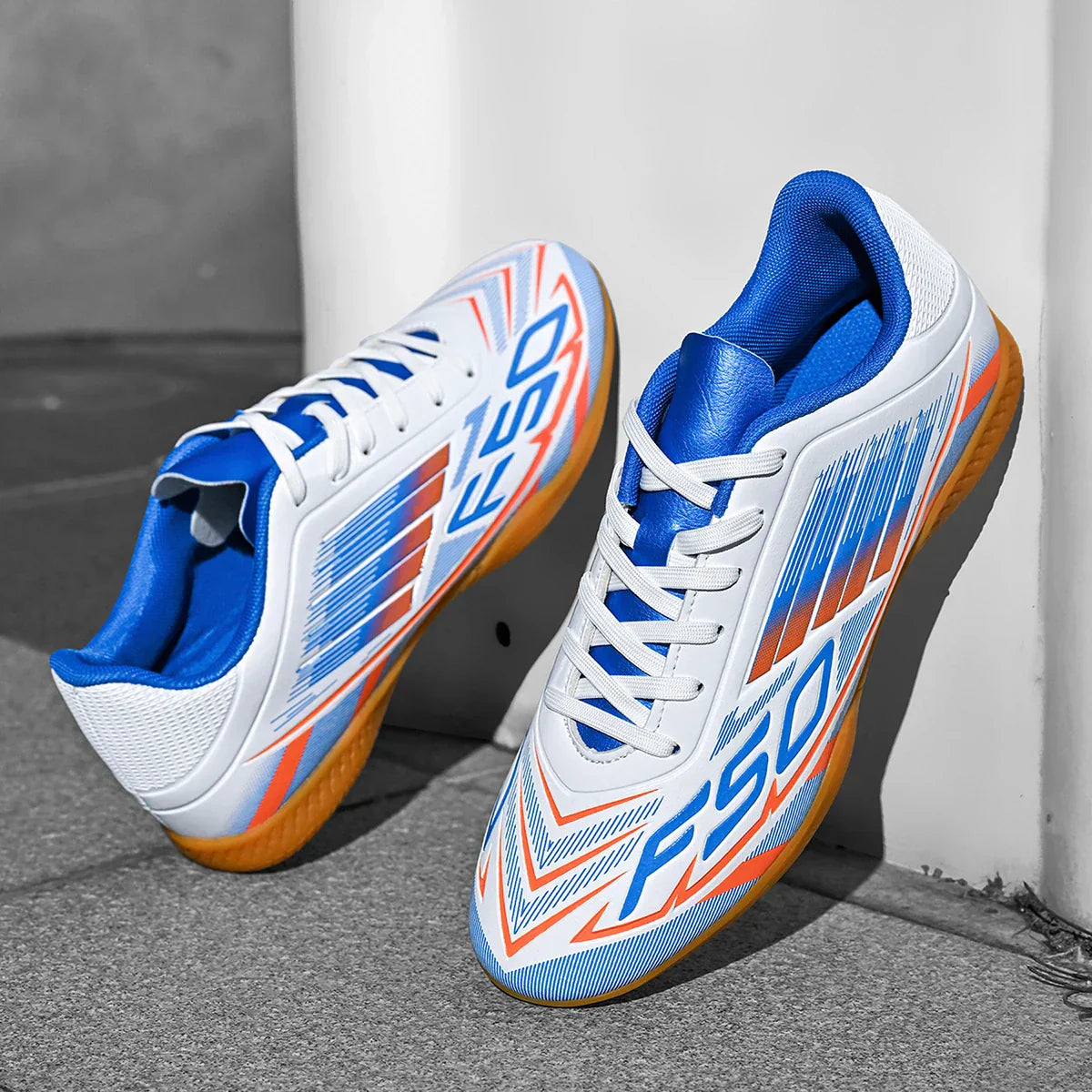 Men's special five-a-side IC indoor flat football shoes, breathable indoor football shoes for sports competitions