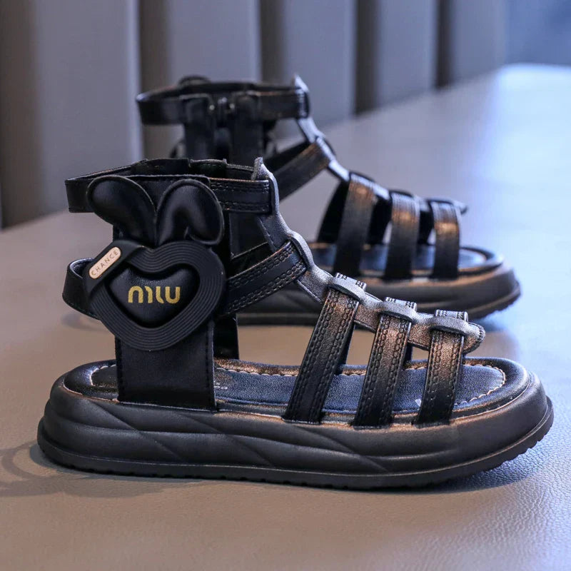 2026 Fashion Kids Sandals Children's Design Hollow-out Multicolor Sport Sandals Soft Flat Strappy Sandals Girls Cute Beach Shoes