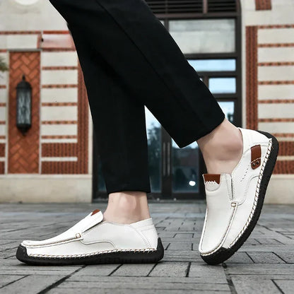 New Soft Men Loafers Slip On Leather Casual Shoes For Men Moccasins Plus Size 38-48 Flats Sneakers Men Handmade Design Man Shoes