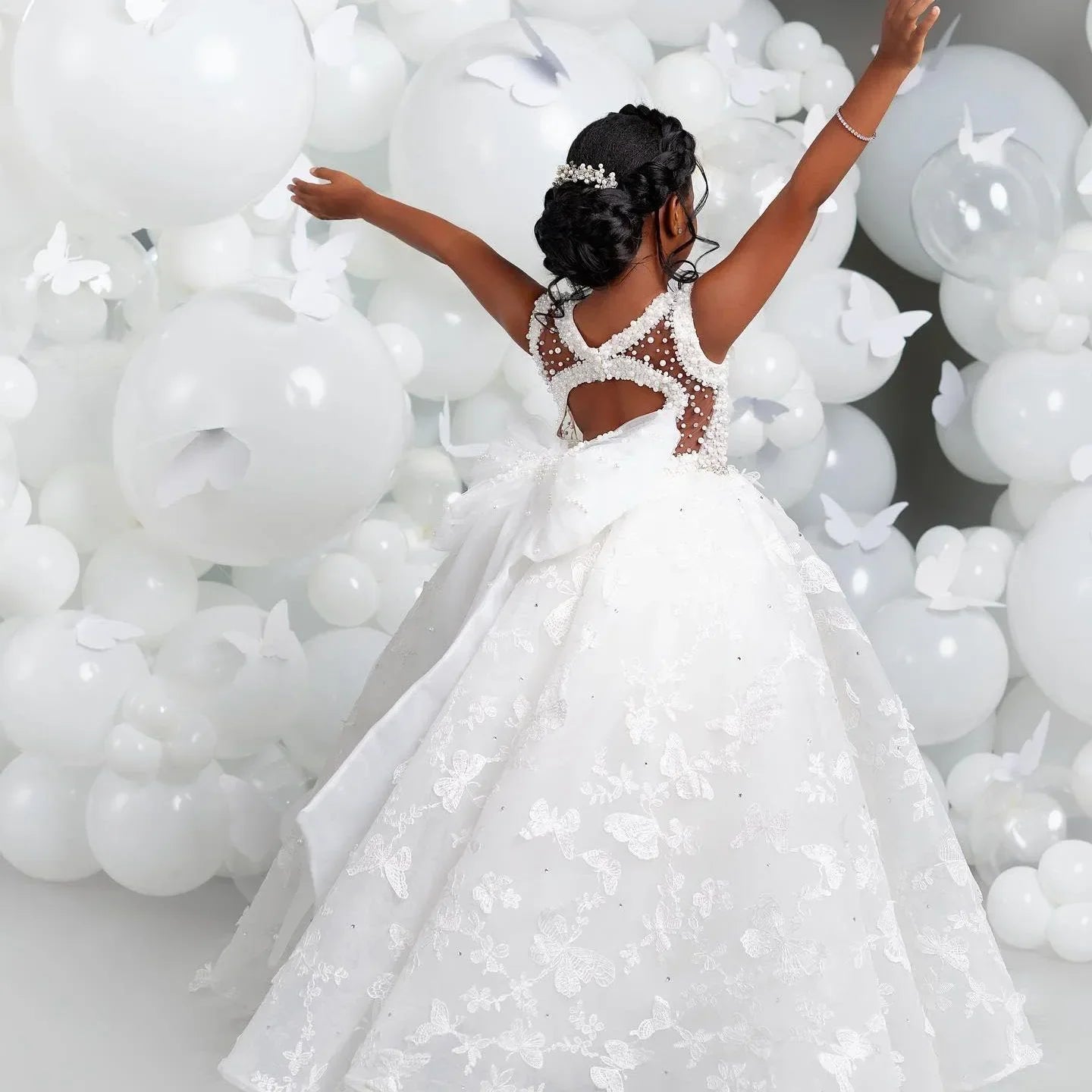 White Flower Girl Dresses for Wedding Butterfly Appliques Pearl Floor Length Girl Kids Birthday Party First Holy Communion Gown