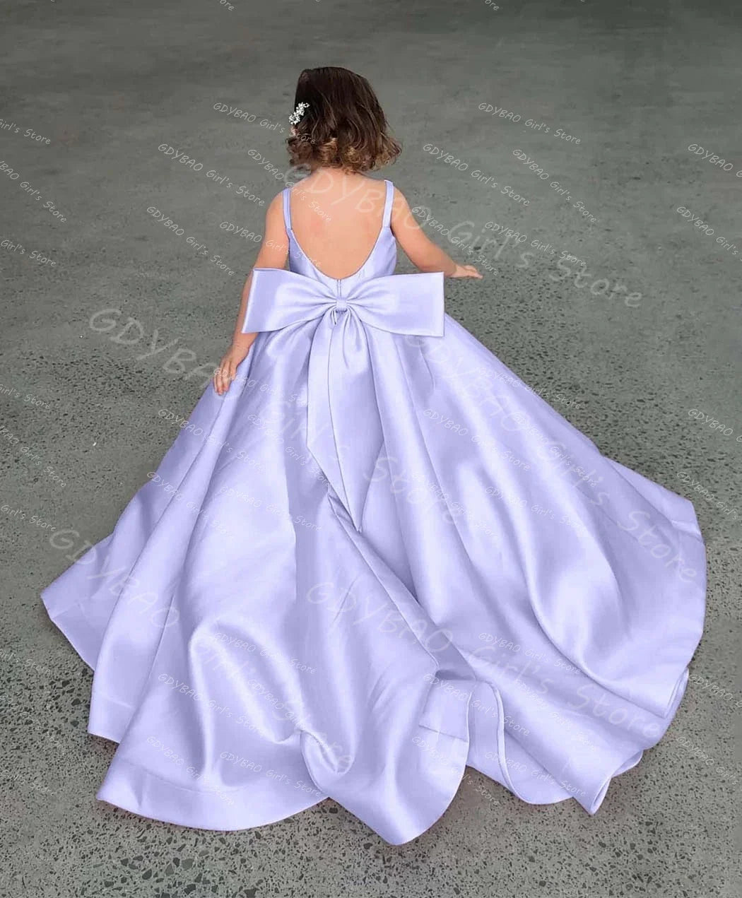 Pink Flower Girl Dresses for Wedding With Bow Backless Brush Train First Communion Frock Custom Pleated Satin Pageant Party Gown