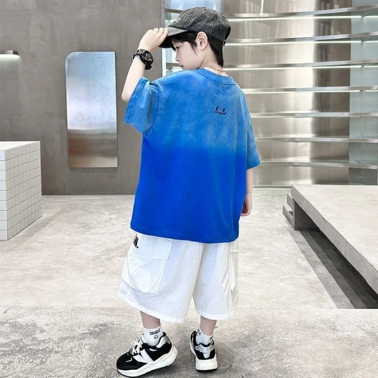 2026 New Boys Cotton T-Shirt Trendy Gradient Design for Big Kids Stylish Cool Summer Casual Wear