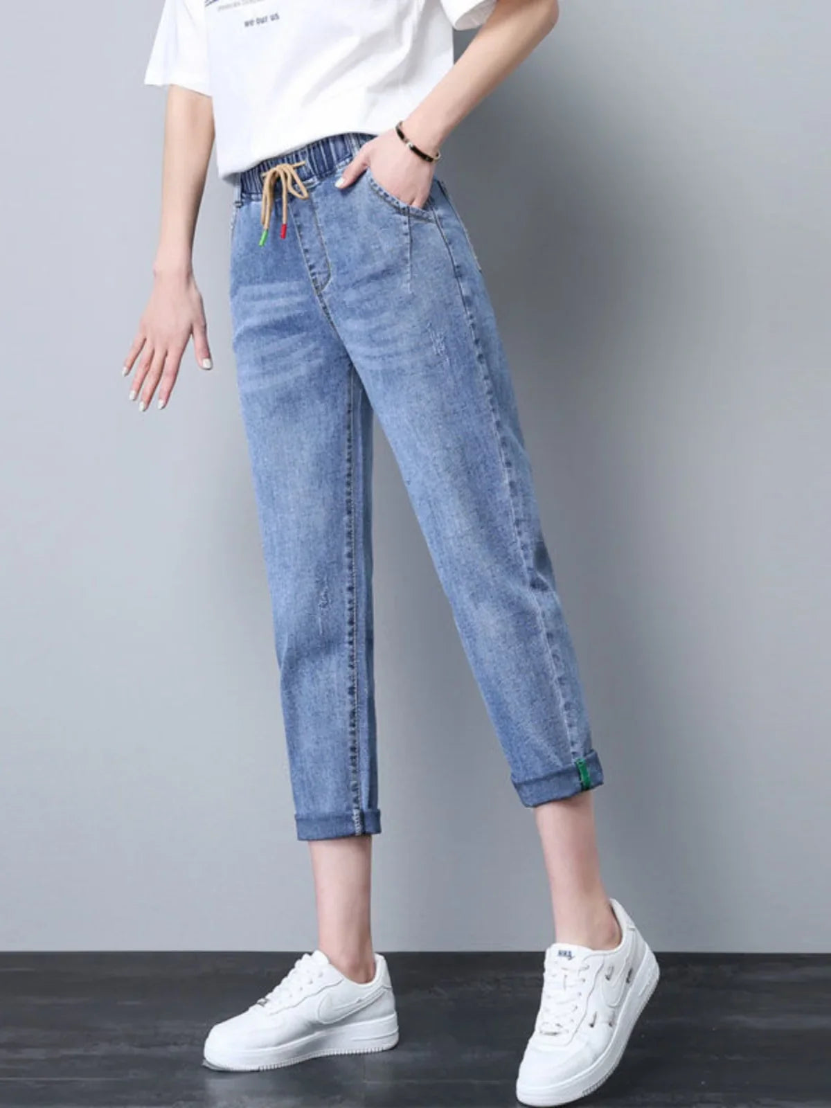 Elastic Waist Dad Harem Jeans Women's Light Blue Spring Summer New Style High Waist Wear Resistant Eighteen Inches Blue Jeans
