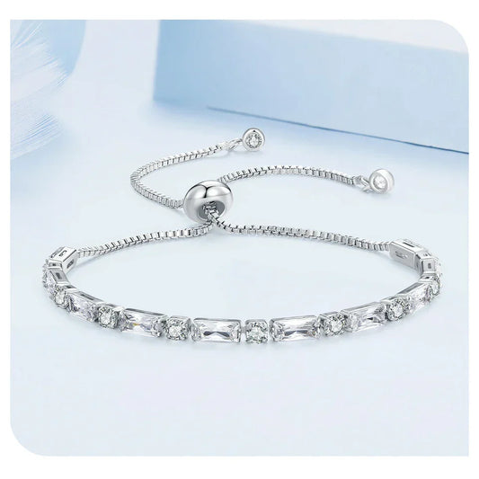 Bracelet ajustable de luxe carré en zircon, maillons étincelants en zircone pour hommes et femmes, cadeau d'anniversaire, bijoux raffinés en cristal