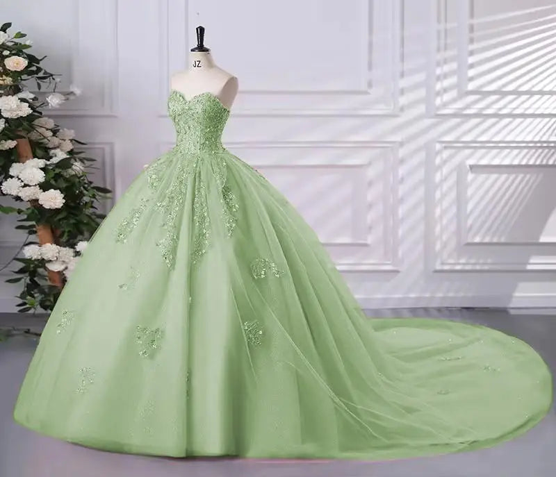 15 Quinceanera Dresses Ball Gown Strapless Party Dresses Sweet Ball Gown Customized 15 Year Old Dress Plus Size