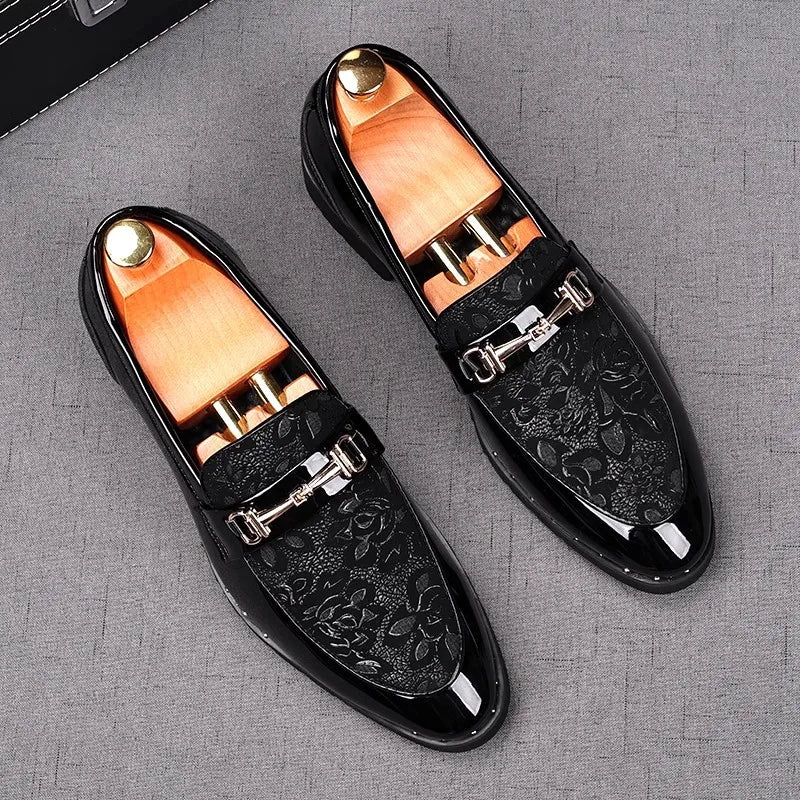 Black Carved Luxury Men Pu Leather Shoes Fashion Male Metal Bucckle Bow Knot Deocr Increased Loafers Business Casual Shoes