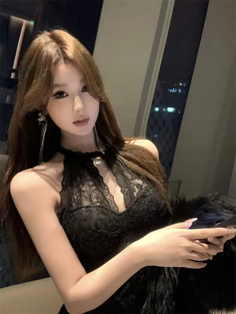 French Sexy Lace Hollow-out Halter Dress Elegant and Fashion Waist-cinching Slim-fit Bodycon Mini Skirt
