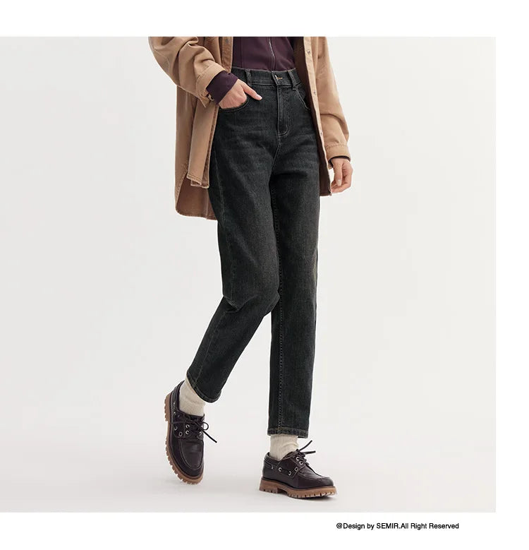 Jeans Women Minimalist Pants Autumn 2025 New Versatile Tapered Trousers