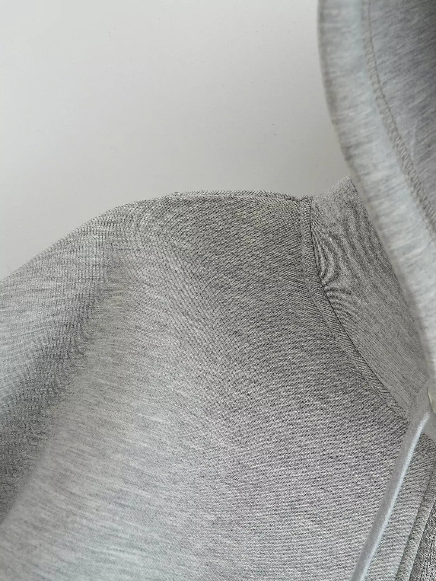 2026 Casual Women's Soild Zipper Hoodie Long Sleeve Big Pocket Zipper Jacket With Hood Female Loose Outerwear Coat Tops
