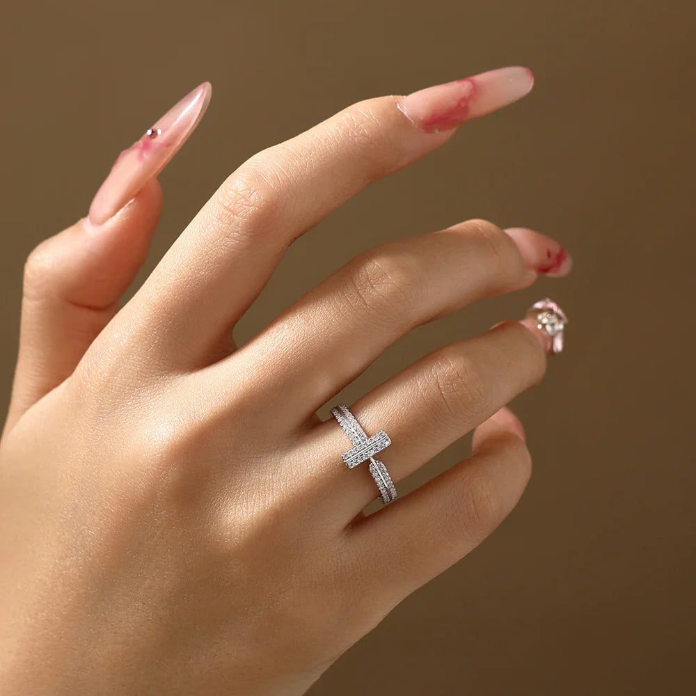 925 Sterling Silver Moissanite T-Bar Ring Double Band Paved Luxury Design Rings for Women Engagement Party Jewelry Gift