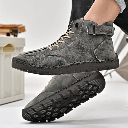 New 2024 Autumn Handmade Leather Men Boots Design Sneakers Man Breathable Casual Leather Shoes Men Ankle Boots Outdoor Boats